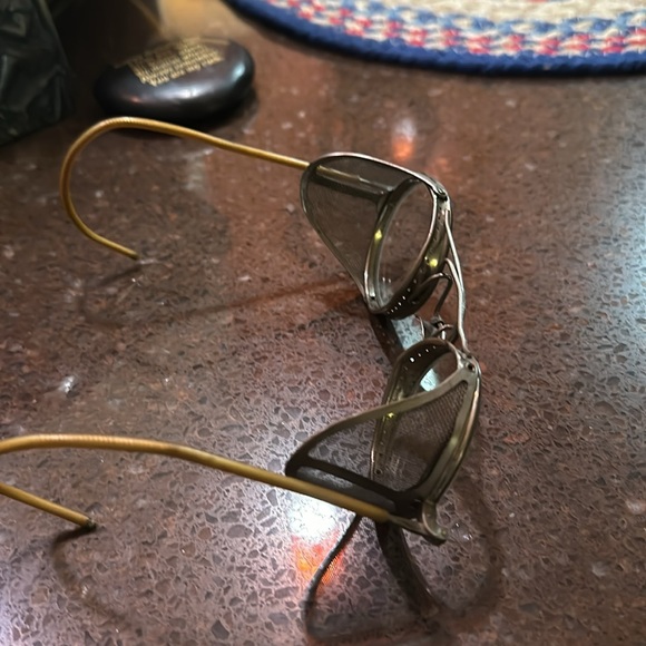 Safety glasses vintage great for riding motorcycle as well from 1940 - Picture 8 of 8